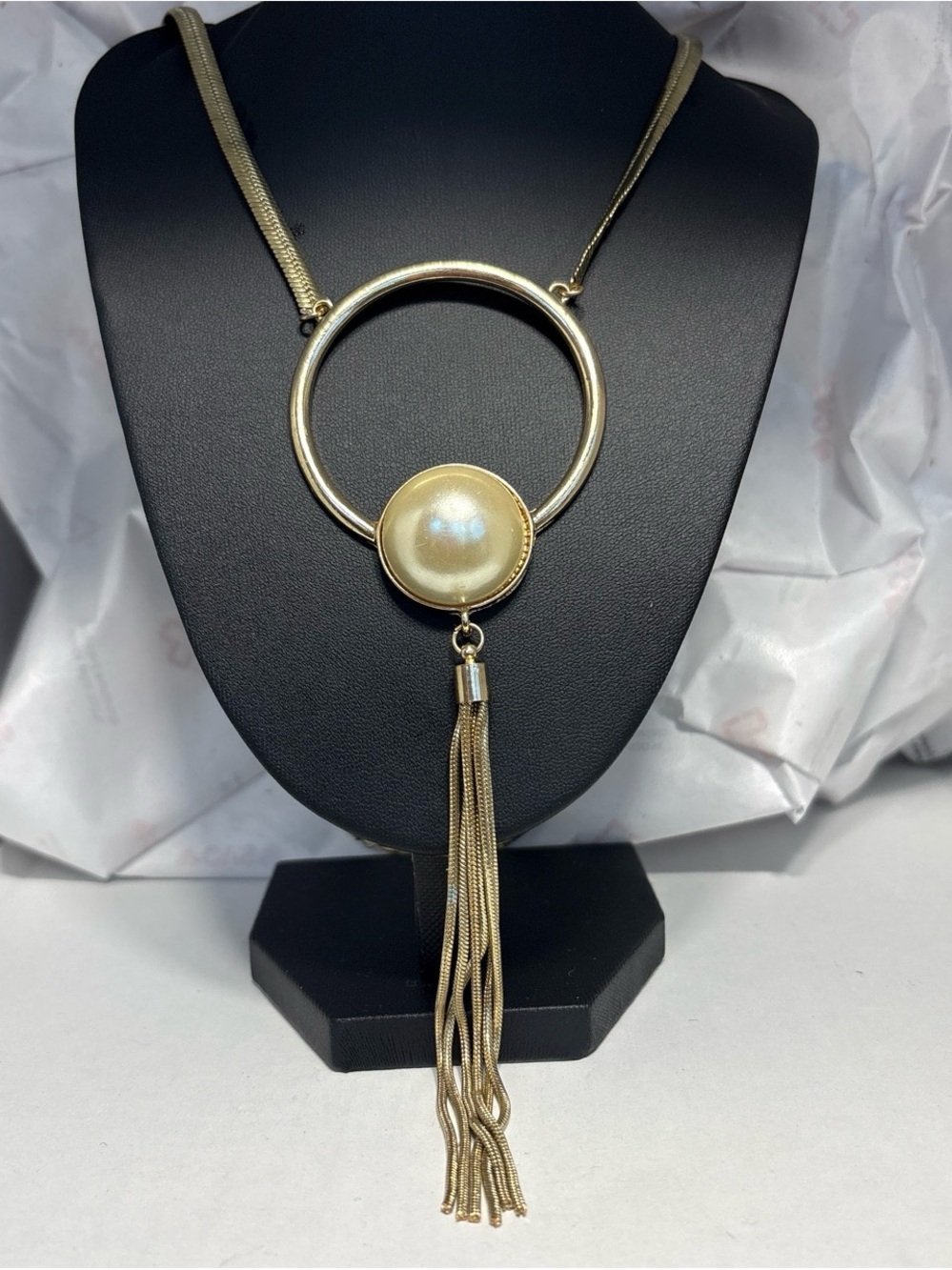 Gold Tassel Pendant Necklace with Large Pearl Accent